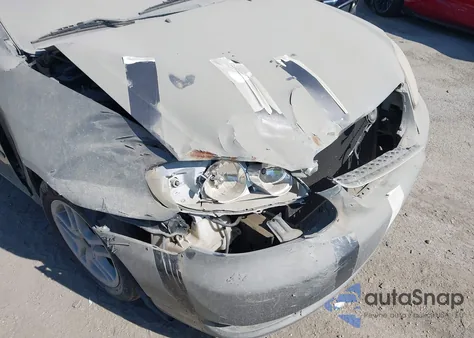 2005 Toyota Corolla Le from USA, damaged, VIN 1NXBR32E85Z417712